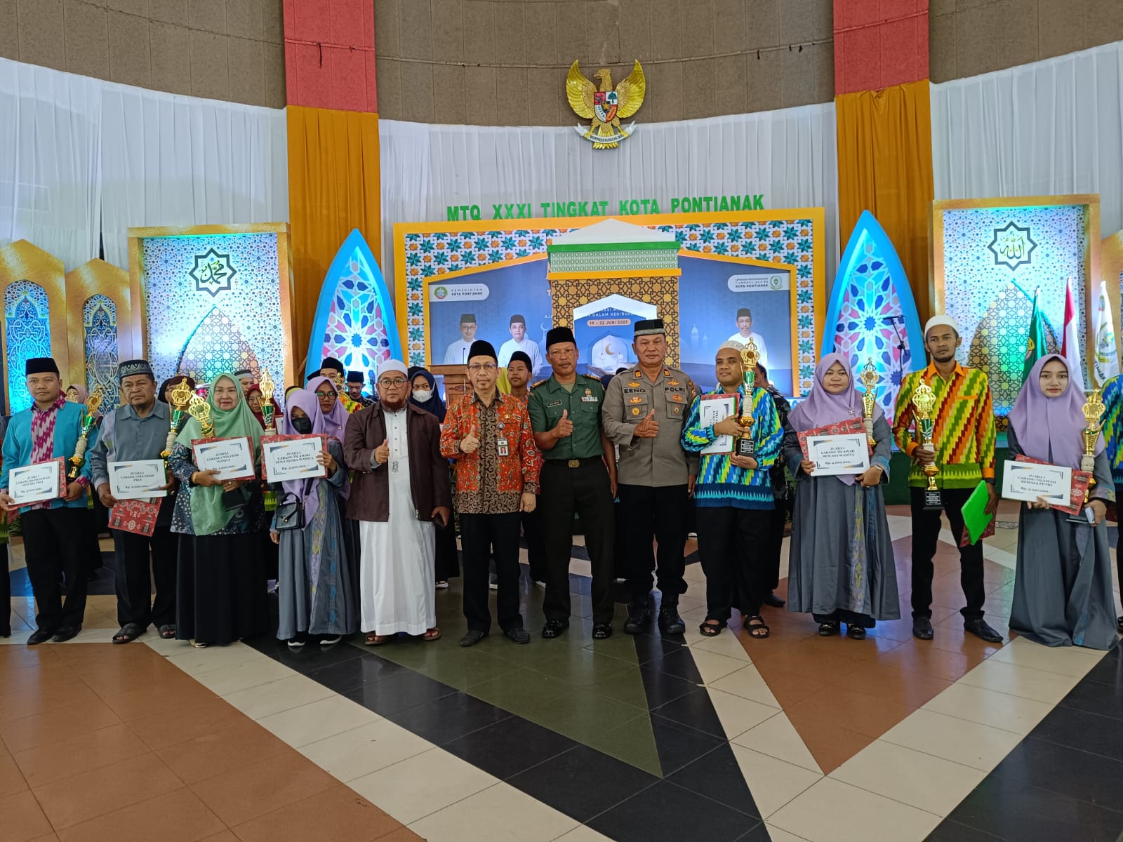 Kafilah Pontianak Kota Juara I MTQ Tingkat Kota