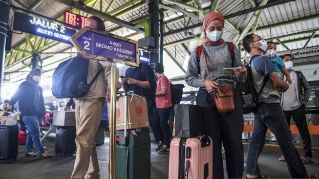 Puncak Mudik Pengguna Angkutan Umum Terjadi pada H-2 Lebaran