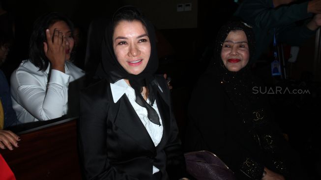 91 Kendaraan dan 30 Jam Tangan Mewah Harta Fantastis Eks Bupati Kukar Rita Widyasari Disita KPK
