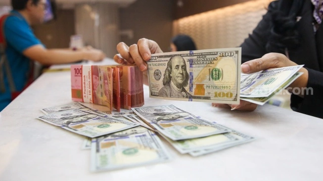 Tembus Rp 16.500, BI Beri Obat Kuat Rupiah Lawan Dollar