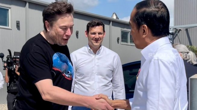 Jokowi Temui Elon Musk Di SpaceX, Bahas Investasi Masa Depan