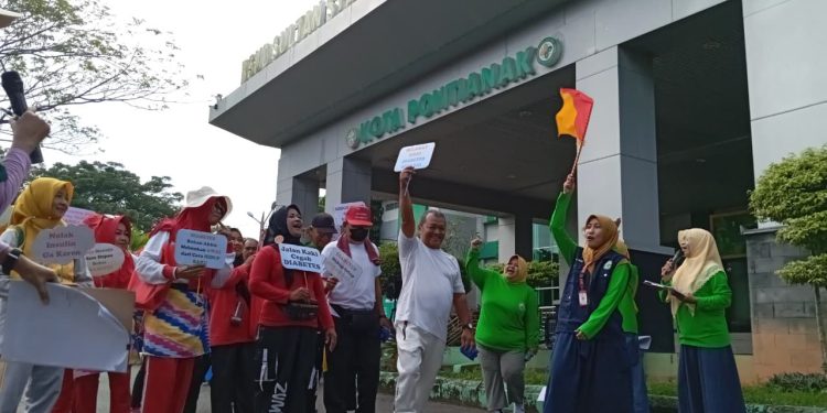 RSUD SSMA Pontianak Gelar Jalan Sehat Peringati Hari Diabetes Sedunia 2025