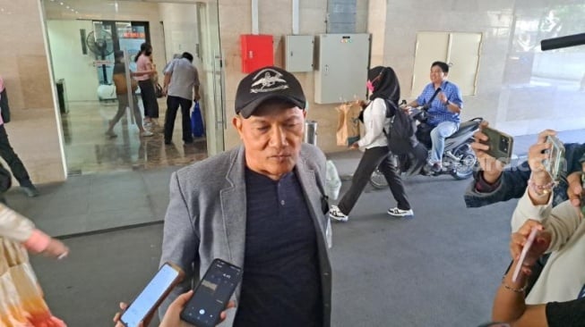 Saut Situmorang Minta Firli Bahuri Dihukum Seumur Hidup