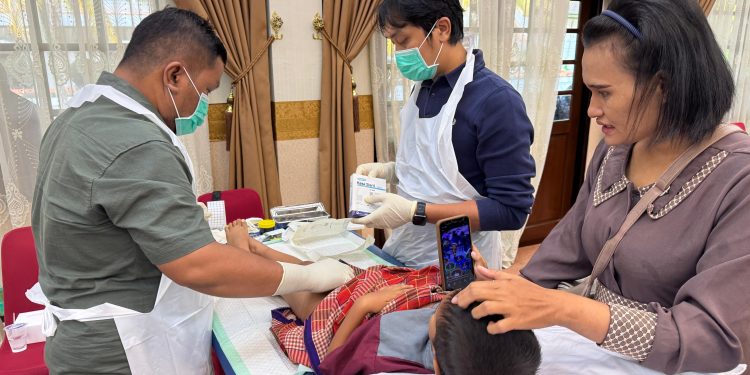 Kolaborasi PKK Kota Pontianak dan Dompet Ummat, 100 Anak Jalani Khitan Massal Gratis
