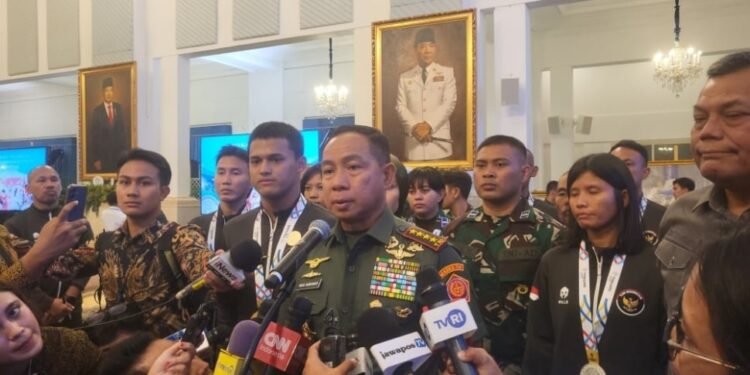 Panglima TNI Imbau Masyarakat Tak Mudah Terprovokasi Informasi Medsos