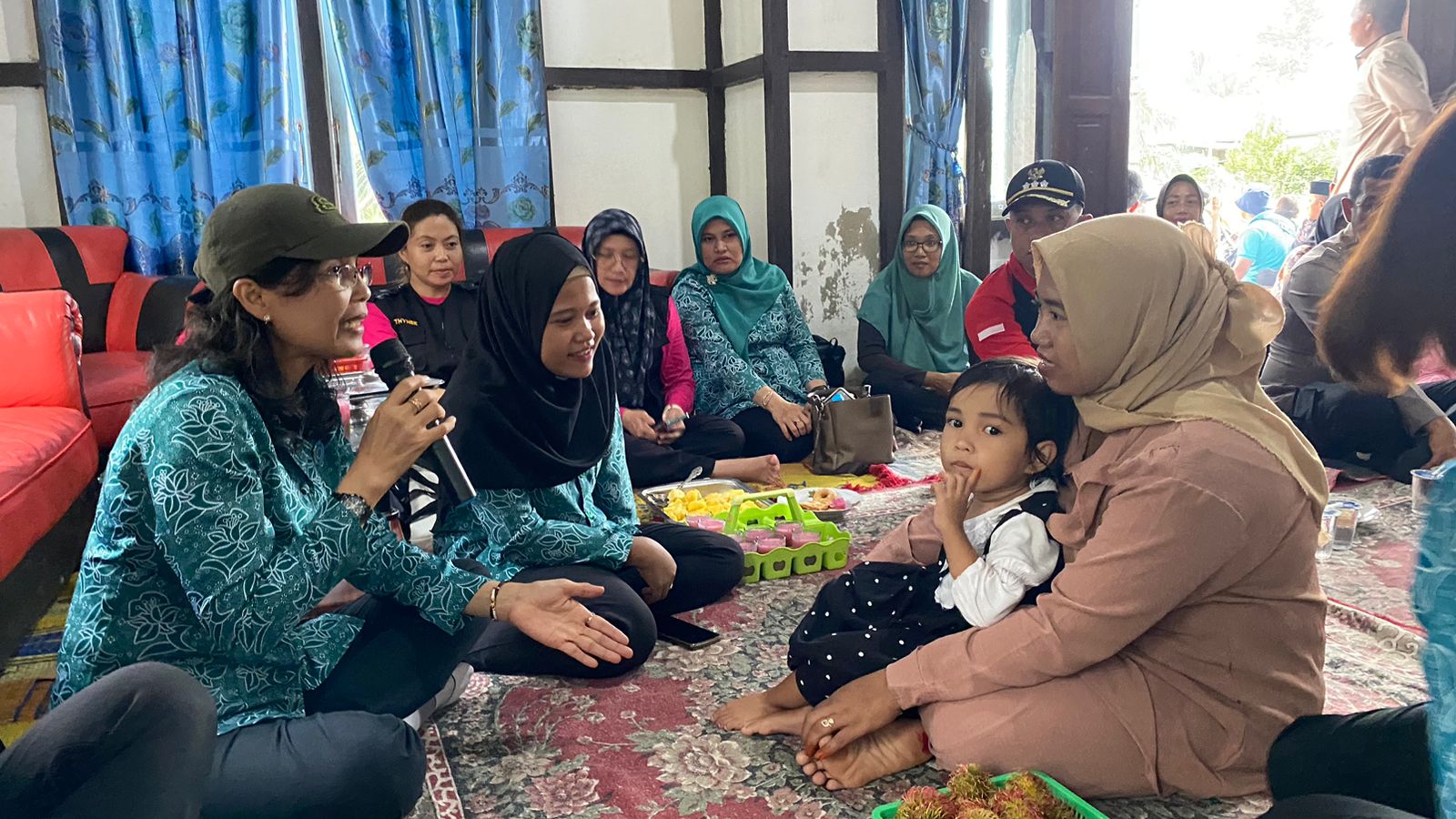 Bantu Pemerintah Tangani Stunting, TP-PKK Landak Bareng Dinas Sosial P3AKB Edukasi Masyarakat di Kecamatan Sebangki