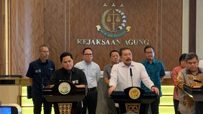 Ngadu ke Kejagung, Erick Thohir: 70 Persen Dana Pensiunan Dikelola BUMN ‘Sakit’