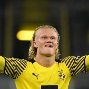 Gol Larut Erling Haaland Bawa Dortmund Menang Dramatis atas Hoffenheim
