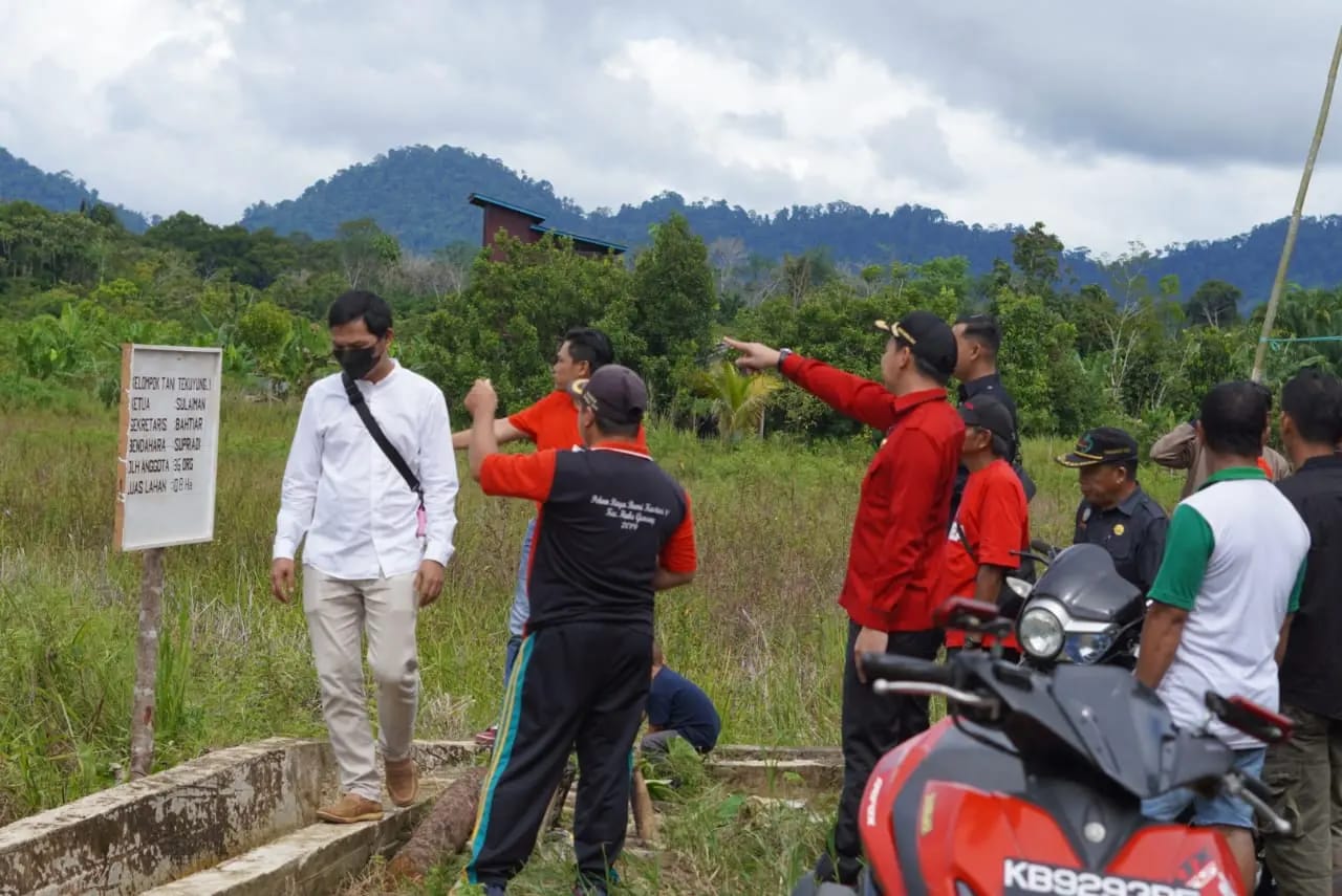 Nanga Yen Punya Potensi Pertanian Produktif, Bupati Sis: Kita Akan Fasilitasi Kebutuhan Para Petani