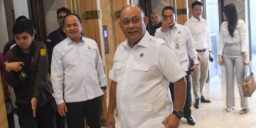 Copot Kepala BGN, Pemerintah Jamin Program MBG Tetap Berjalan