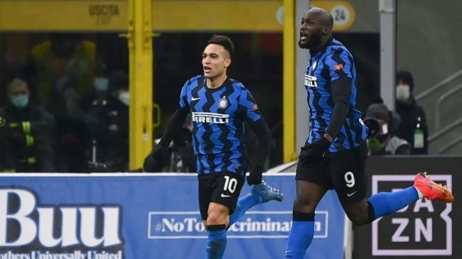 Inter Gusur Milan dari Puncak Klasemen