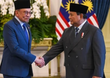 Prabowo Batalkan Kunjungan ke IPDN, Fokus pada Diplomasi Regional dan Koordinasi Pemerintahan