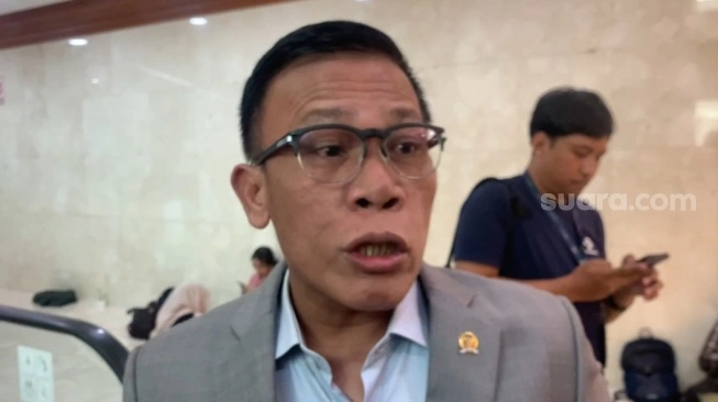 Masinton PDIP Serukan Anak Muda Turun ke Jalan, Selamatkan Republikmu!