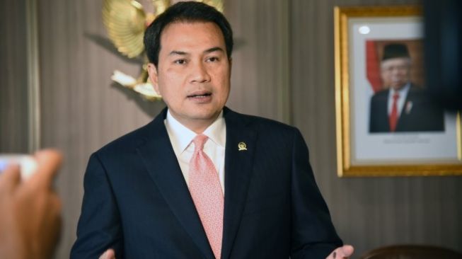 Intervensi Penegakan Hukum di KPK, Azis Syamsuddin Dilaporkan ke MKD