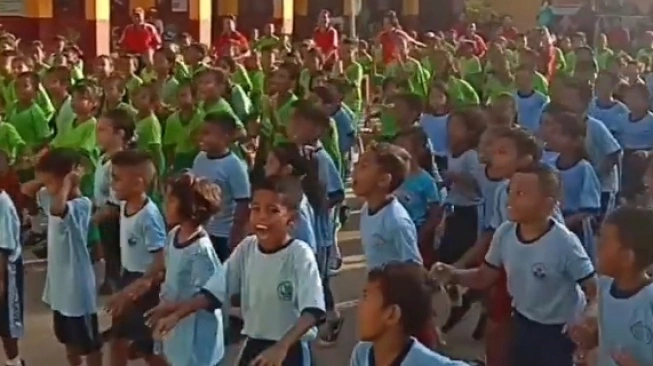 Viral Bocah SD Senam dengan Lagu Prabowo-Gibran