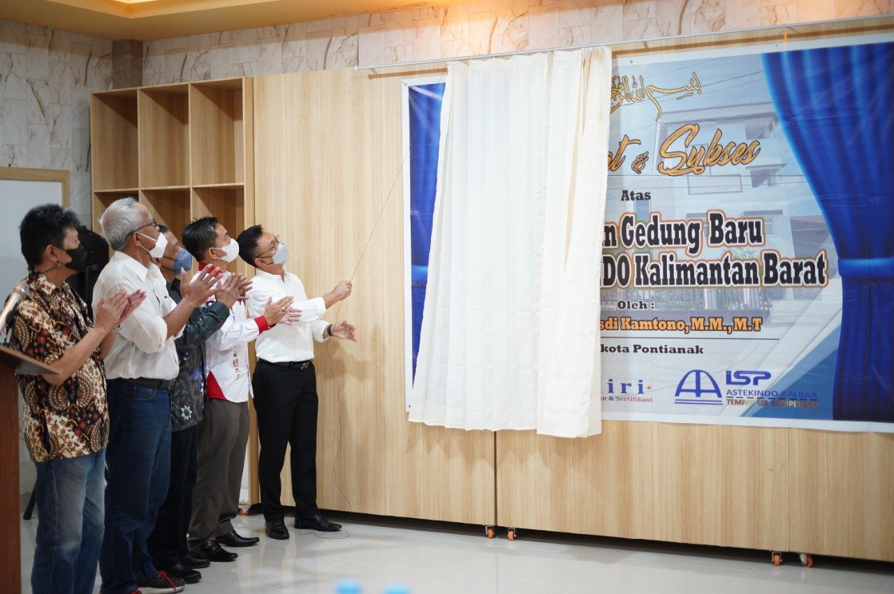 Wali Kota Pontianak Resmikan Gedung Diklat Astekindo Kalbar