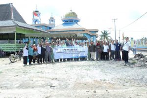 Masyarakat Desa Air Durian Jaya kini nikmati Listrik PLN