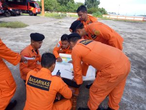 Tim SAR Pontianak Cari Penambang Pasir Tenggelam di Benua Kayong