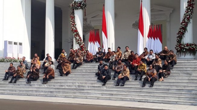 Potret Suram Tim Menteri Ekonomi Jokowi Versi Ekonom Core