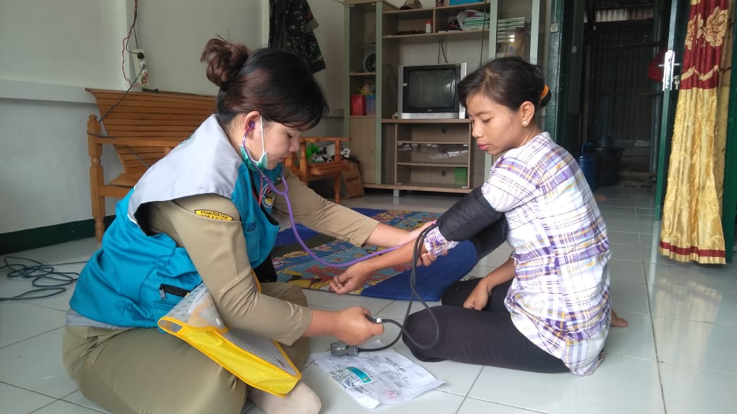 Puskesmas Ngabang Lakukan Pendataan Keluarga Sehat