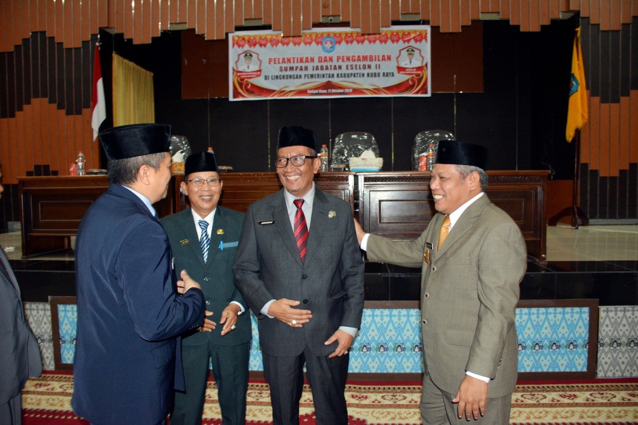 Muda Mahendrawan Lantik Dua Pejabat Eselon II