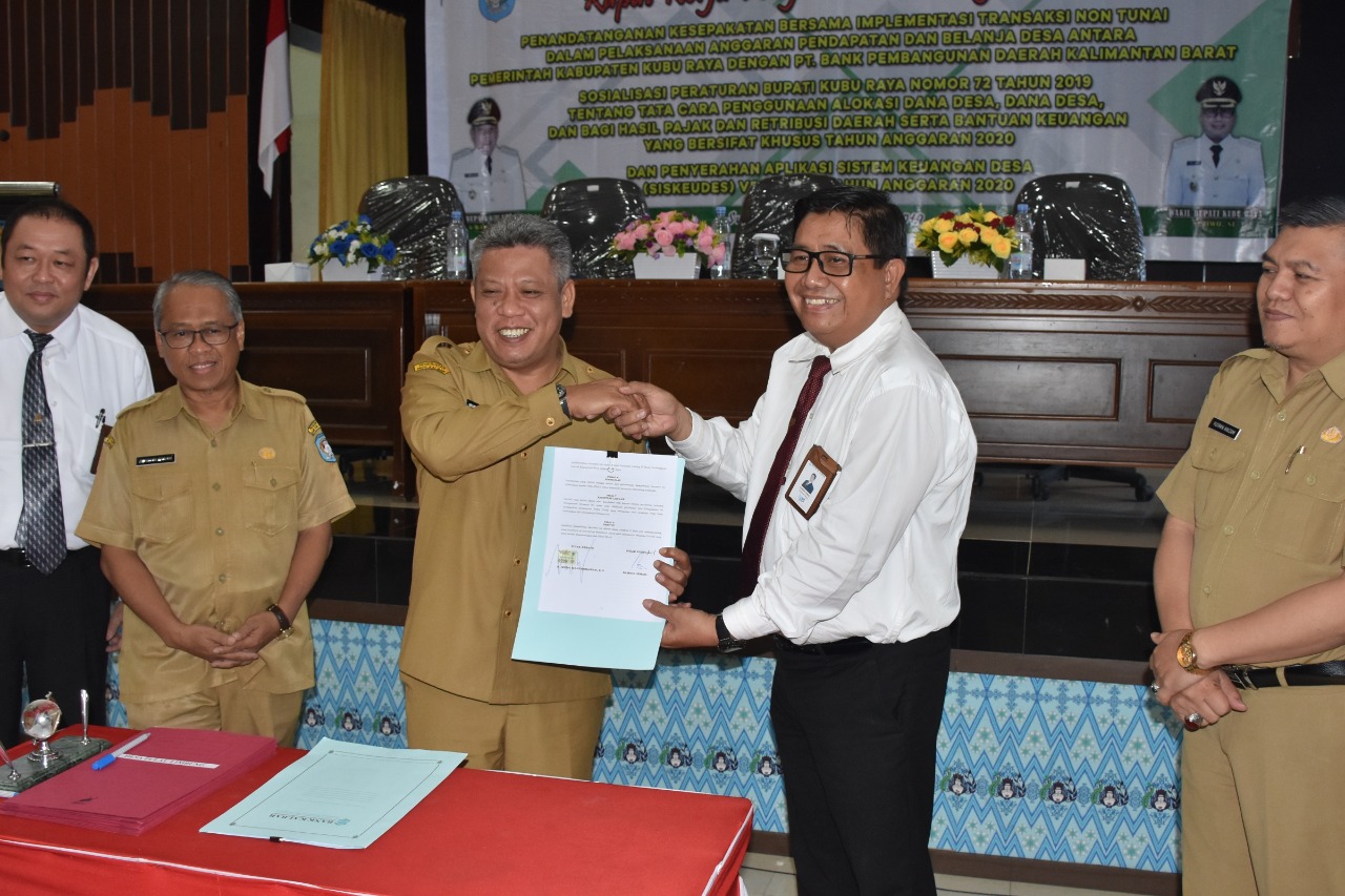 Sembilan Desa di Kubu Raya Siap Kelola APBDes Nontunai
