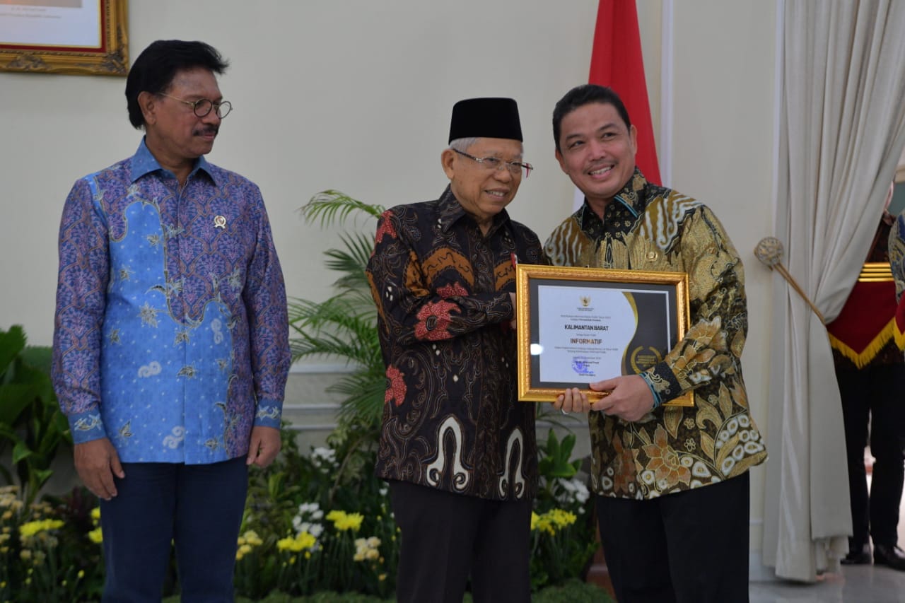 Kalbar Boyong Anugerah Provinsi Informatif se Kalimantan