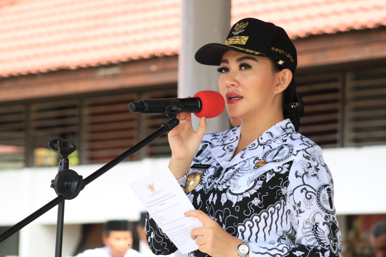 Bupati Landak Dukung Mendikbud Ganti Sistem UN