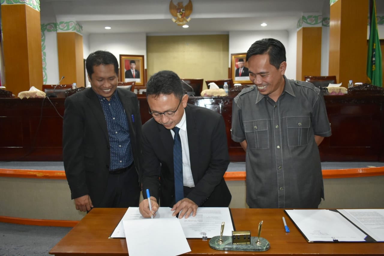 Lima Raperda Kota Pontianak disepakati Eksekutif dan Legislatif
