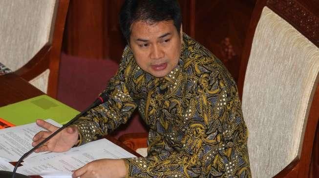 Diduga Minta Fee, Wakil Ketua DPR Azis Syamsudin Dilaporkan ke MKD