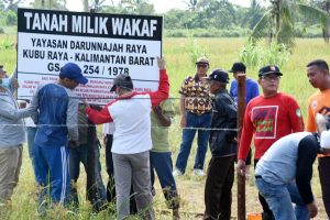 Warga Kubu Raya Wakafkan 9,6 Hektare Lahan untuk Pemakaman Umum