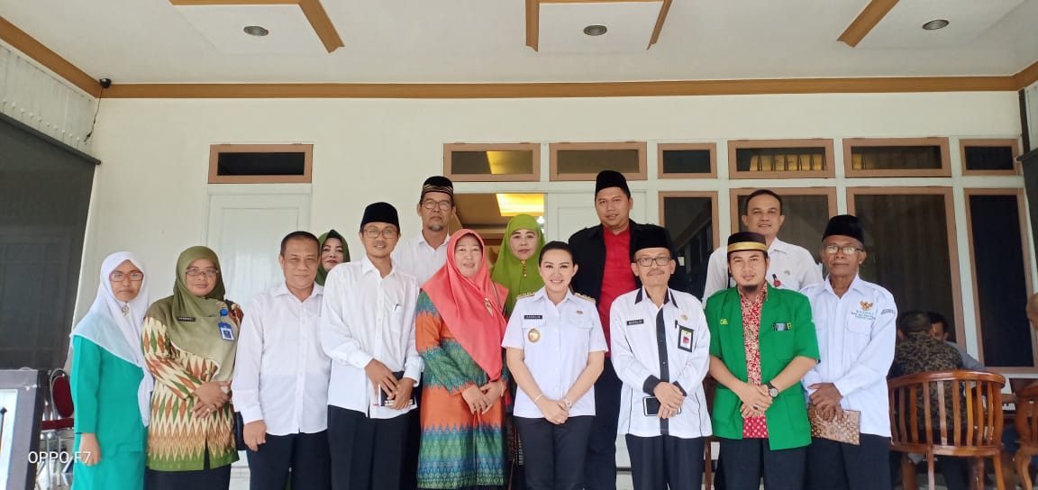 Tujuh Pimpinan Ormas Islam Beraudiensi Dengan Bupati Landak
