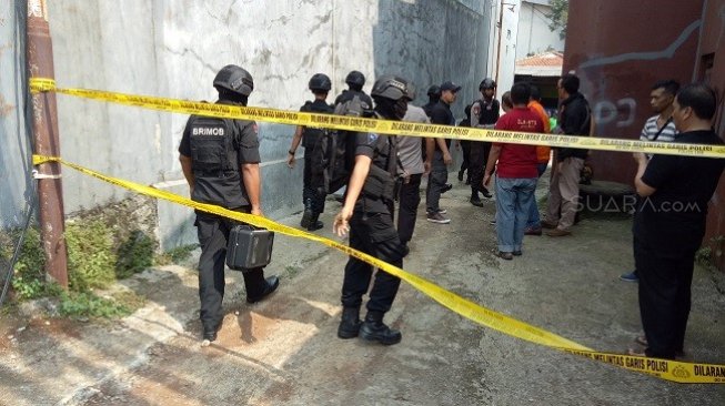 Satu Terduga Teroris Ditangkap Densus 88 Dekat Gedung DPRD