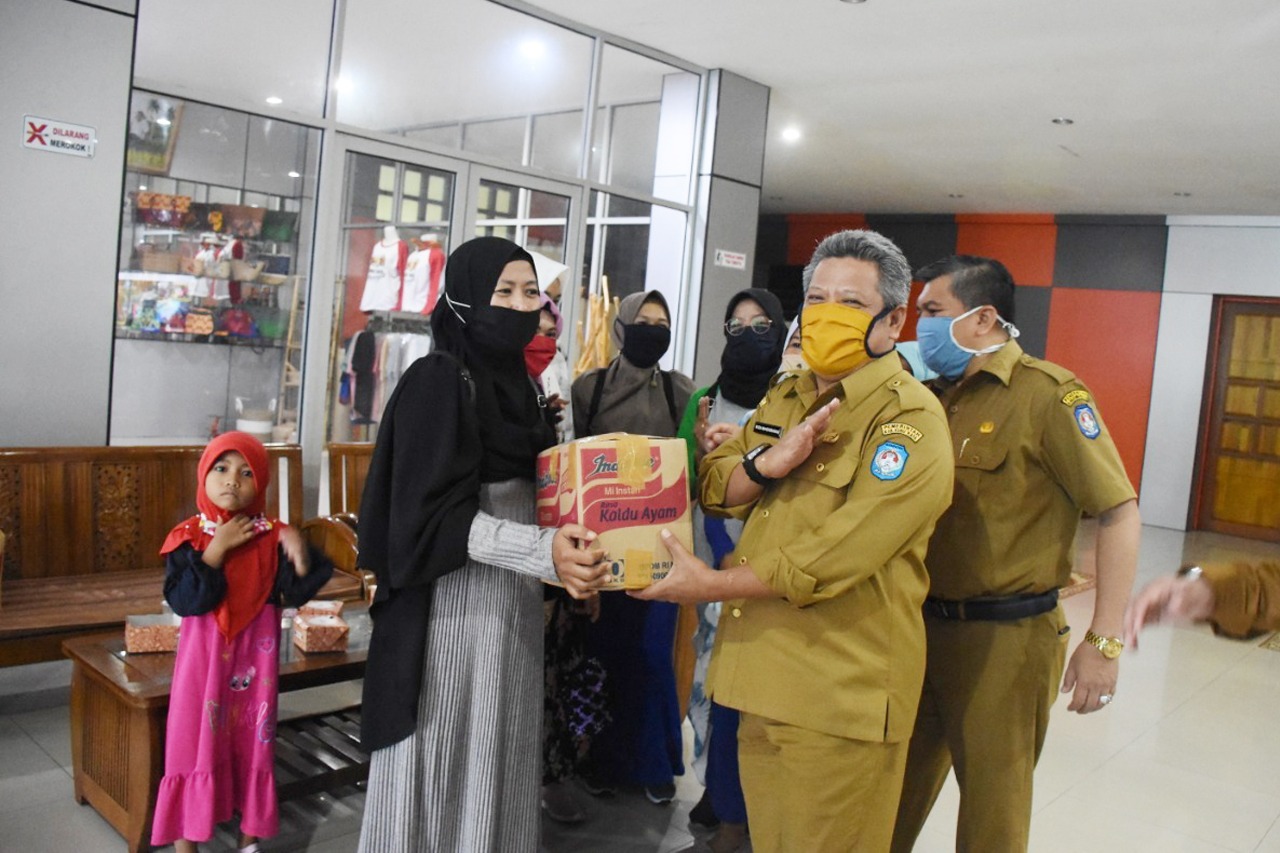 Ada Masker Lokal Gerakkan Ekonomi Warga di Kubu Raya