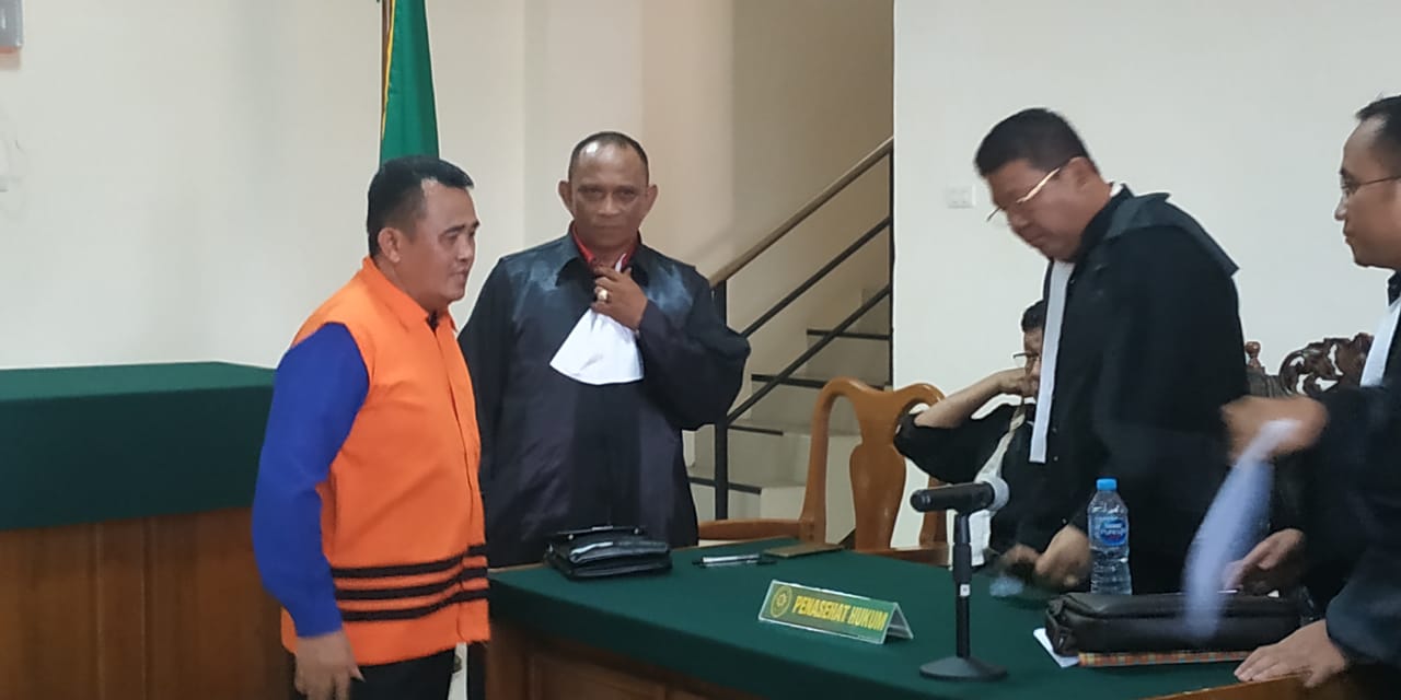 Majelis Hakim Vonis 5 tahun Penjara Untuk Gidot, 4 Tahun Untuk Alexius