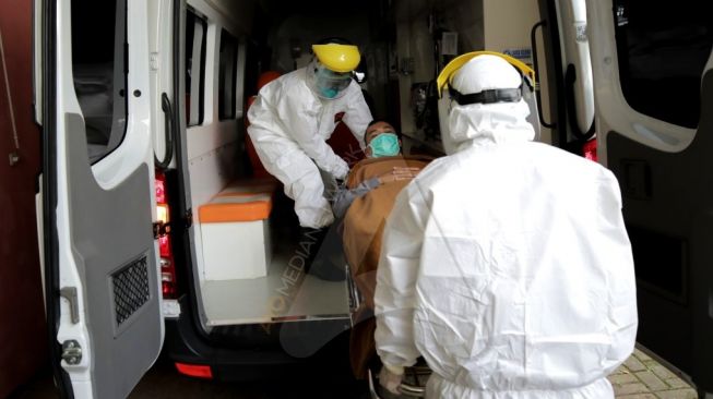 9 Orang Positif Corona Usai Tarawih dengan Kakek O di Tambora