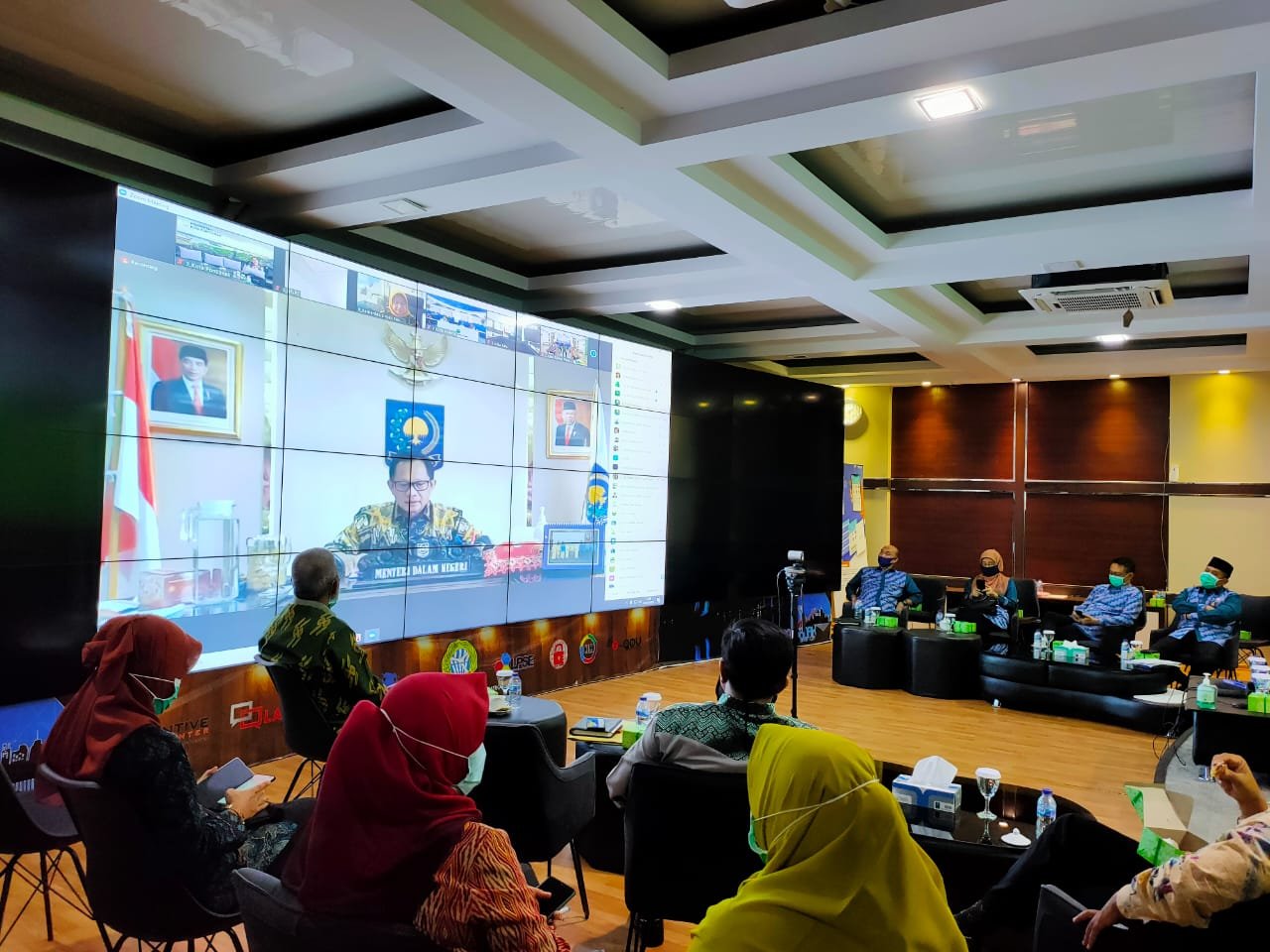 Tingkat Ketertularan COVID-19 Landasan Penerapan New Normal