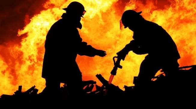 Rumah Sakit Rujukan Pasien Corona Terbakar, Satu Orang Tewas