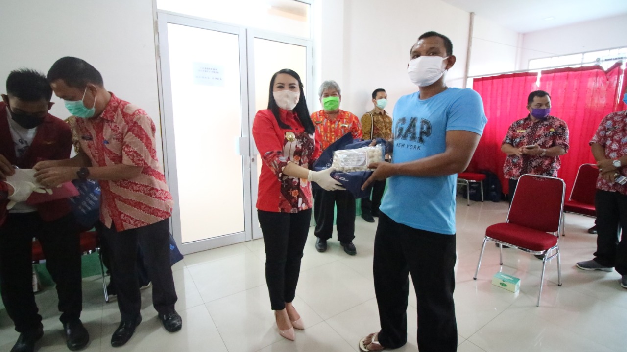 Kabupaten Landak Kecipratan Bantuan GEMARIKAN