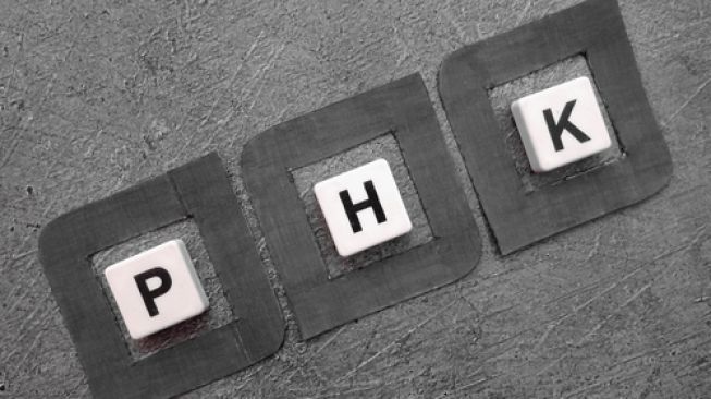 Banyak PHK di Tengah Pandemi, Pengamat: Opsi Terakhir Bisnis Bertahan Hidup
