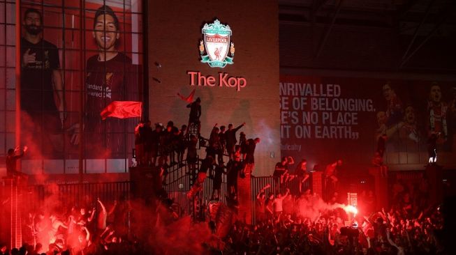 Liverpool Sang Kampiun, Pecahkan Rekor Juara Liga Inggris Tercepat