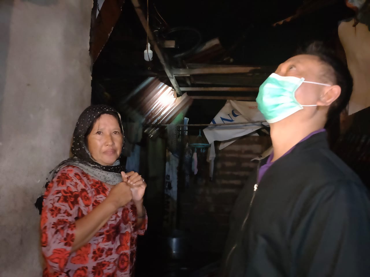Ratusan Rumah Warga Di Pontianak Barat Dihantam Puting Beliung