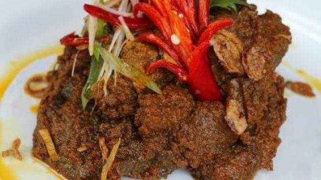 Cocok untuk Anak Kos, Intip Cara Membuat Rendang Cuma Pakai Rice Cooker