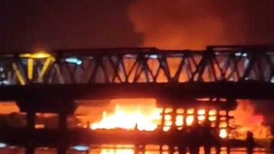 Kebakaran di Gang Madu Pontianak Timur Hanguskan 7 Rumah Warga