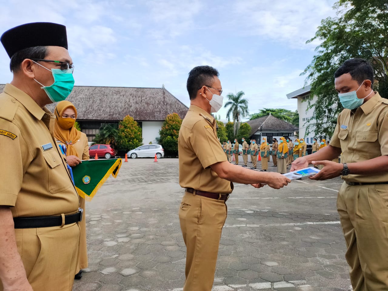 Wali Kota Pontianak Ambil Sumpah dan Janji 250 ASN