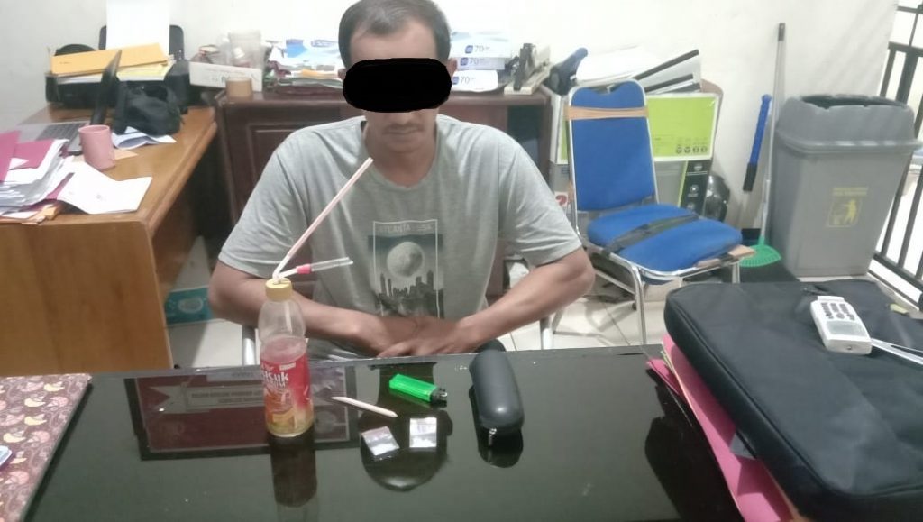 Simpan Narkoba, MR (42) Warga Desa Pesaguan Kiri MHS ditangkap Polisi