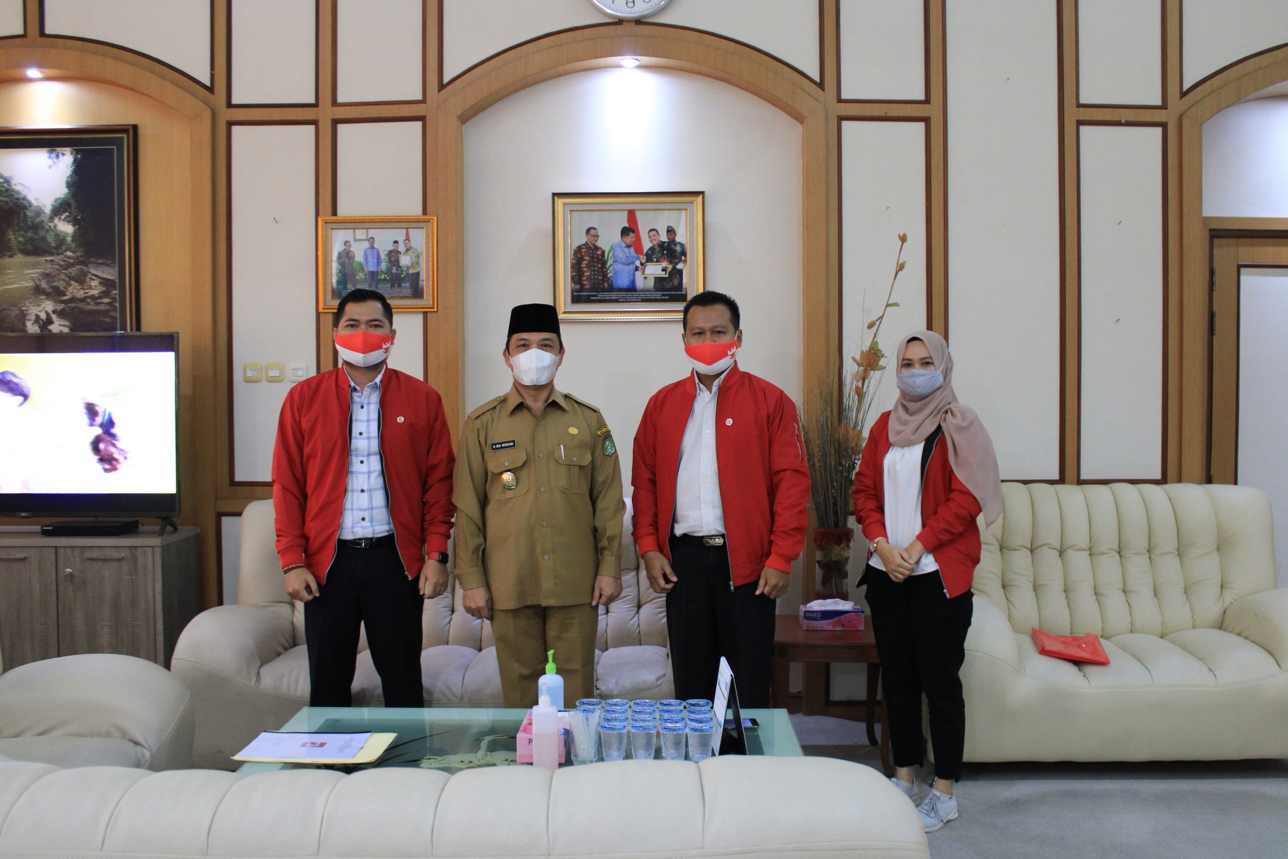 Pengurus DPW PSI Beraudiensi dengan Wagub Kalbar