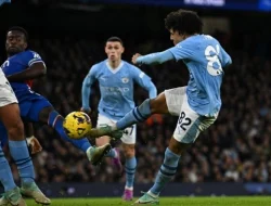 Liga Inggris: Erling Haaland Borong 2 Gol saat Manchester City Terseok-seok Bekuk Everton