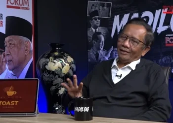 Mahfud MD Dukung Amnesti Hasto & Abolisi Tom Lembong: “Langkah Strategis Presiden Prabowo”