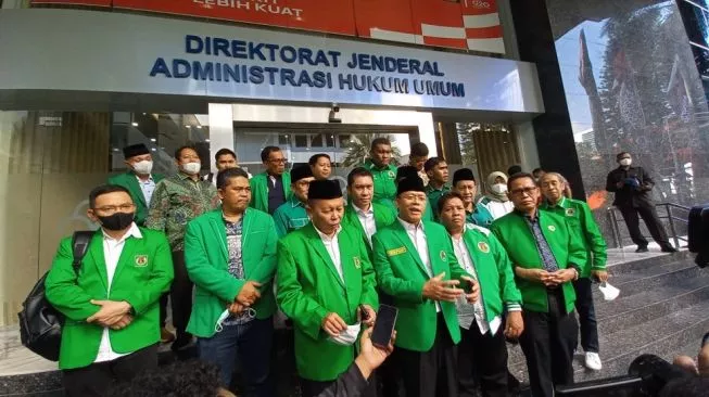 Pergantian Ketum Baru, PPP Serahkan Berkas  Ke Kemenkumham